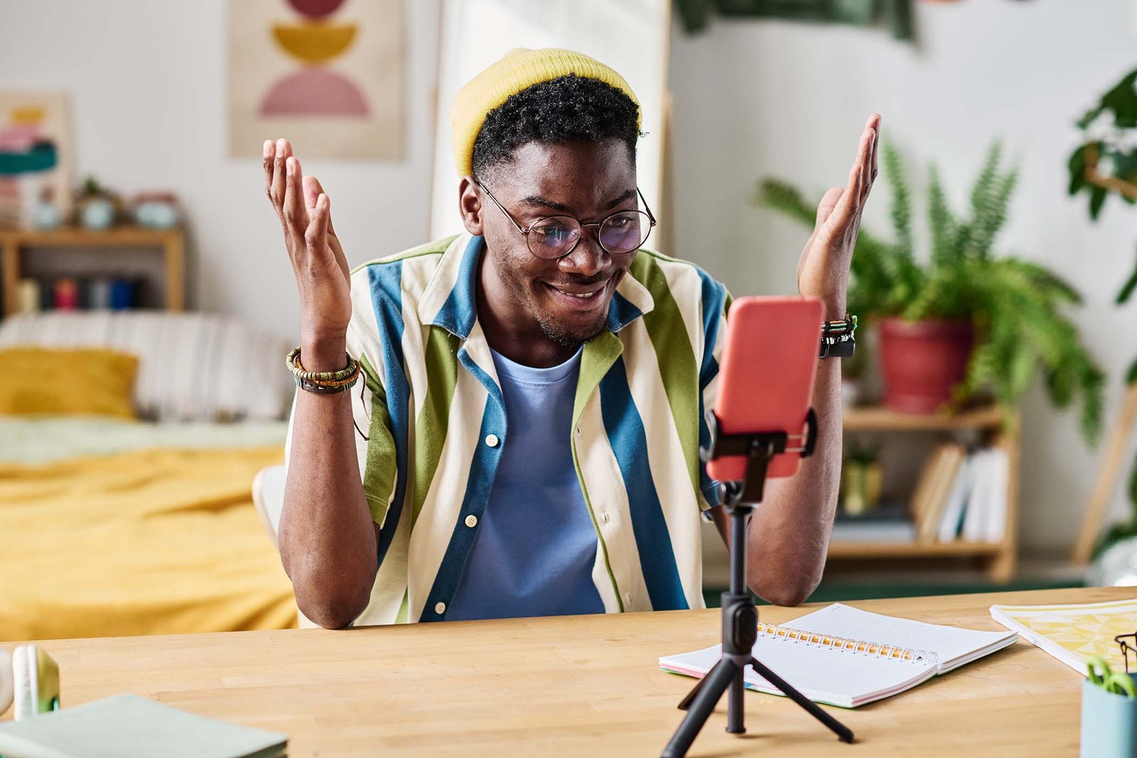 Creating a street style icon with Modern Fashion Brand